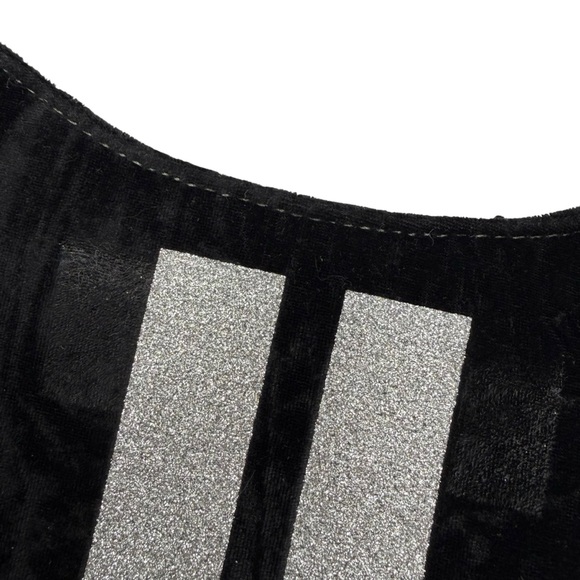 Koala Kanvas Black Velvet Crossbody Bag Silver Stripe Medium Adjustable Zipper - Picture 4 of 9